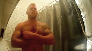 41 - 8th Sep 2017) Got two new cameras and made a shower video for ya... pay no attention to the date stamp on the one camera, I forgot to change it... )