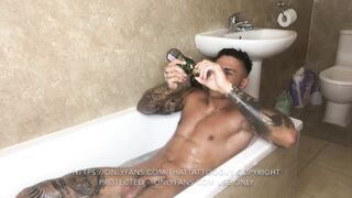 Chocolate in the bathtub (solo, masturbation, man ass - Rhys Sachett (ThatTattooGuy))