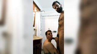 Fudendo no banho Milo Galician e Simon Montana - Gay Porn Video