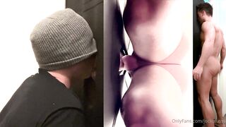 Jockulus at Gloryhole - Gay Porn