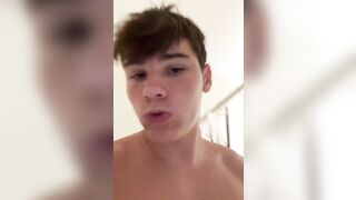 Ashton Jerking Off Live - Gay Porn