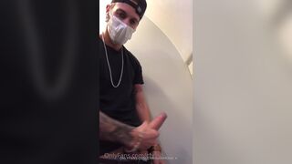 Chris Diamond Jerks Off in the plane toilet