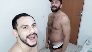 Fodi o rabao peludo do ursinho depois dele ter me fodido e me leitado