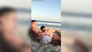 2 brazilian have sex on public beach Exhibicionist Beach - Gay Porn Sex