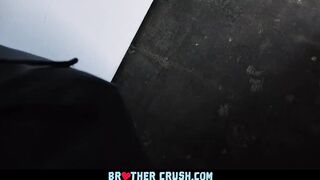 BrotherCrush - Teaching my little Step Brother to Fuck 