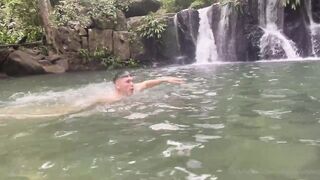 Yolber Martinez fucks Brad2307 by the waterfall - Gay Porn Video