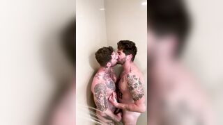 Gettin Dirty While Gettin Clean - Gay Porn Video